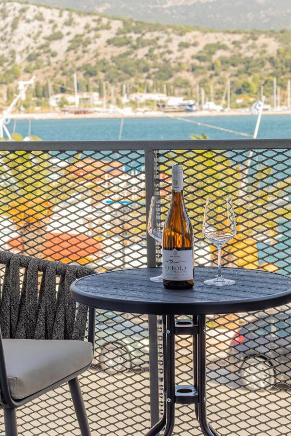 Chelmis Sea Front Apartments - Atlantis Argostoli  Exterior foto